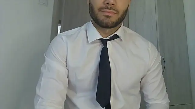 Justynn1 online show from 05/18/26, 04:51