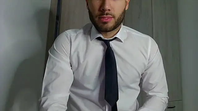 Justynn1 online show from 02/18/25, 06:15