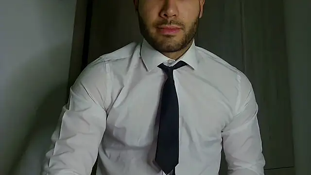 Justynn1 online show from 04/06/26, 08:43