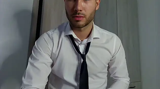 Justynn1 online show from 02/28/25, 05:37