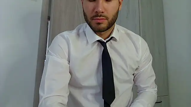 Justynn1 online show from 03/18/25, 06:28