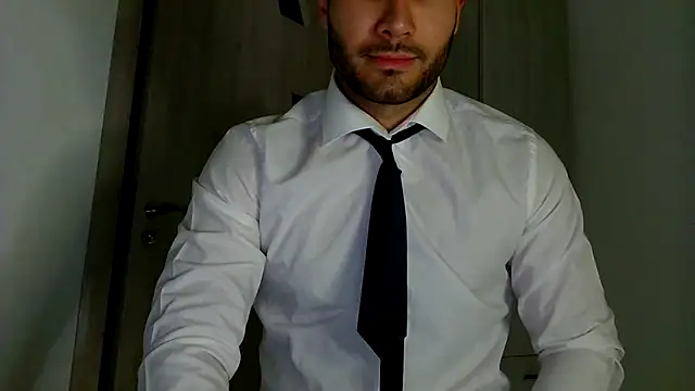 Justynn1 online show from 10/19/25, 08:55