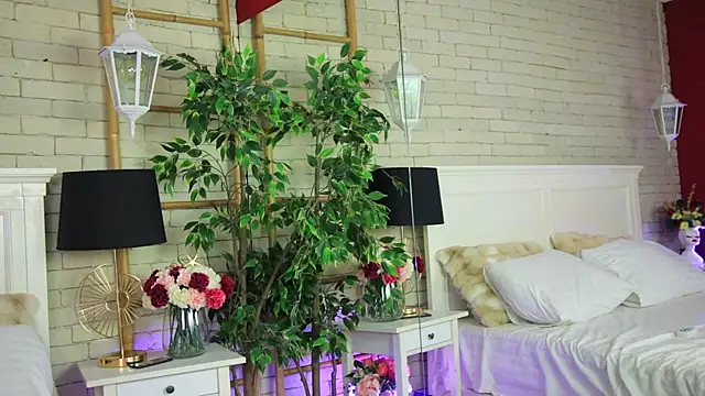 EmillyBronte online show from 03/29/26, 07:37