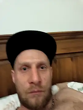 Snapshot of Sexyblond89 chatting on 04/11/26, 02:41 Sexyblond89 online show from 04/11/26, 02:41