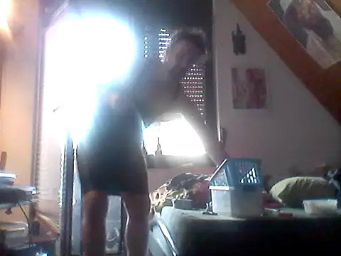 Snapshot of Genius1606 chatting on 09/09/25, 05:00 Genius1606 online show from 09/09/25, 05:00