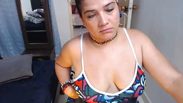 GlendaStarx online show from 11/23/25, 07:13