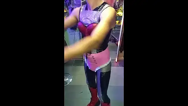 Snapshot of fetishboyzz chatting on 09/27/25, 11:38 fetishboyzz online show from 09/27/25, 11:38