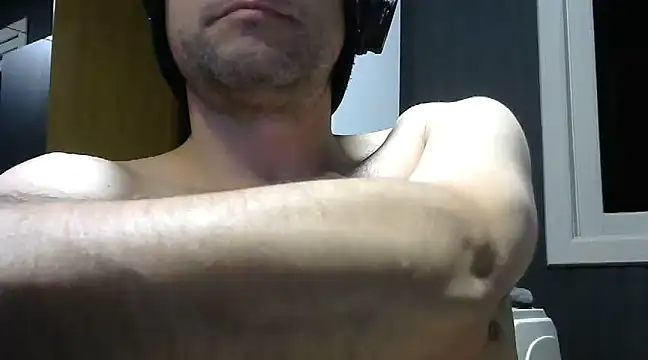 gauchors20 online show from 01/02/25, 02:43