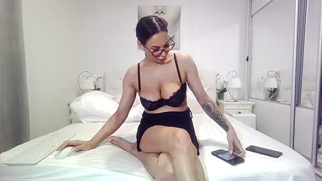 alisonya1 online show from 02/19/26, 05:37