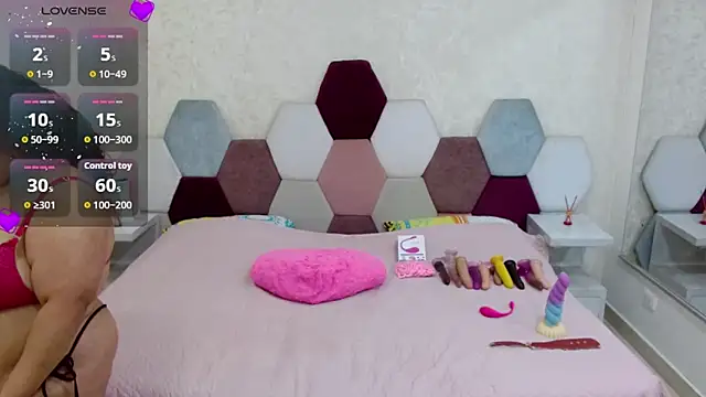 angel blue online show from 09/26/25, 03:08