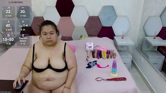 angel blue online show from 12/01/25, 04:30