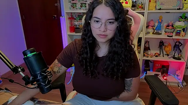 Sweet sully   online show from 04/13/26, 07:45