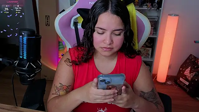 Snapshot of Sweet_sully__ chatting on 10/08/25, 09:00 Sweet sully   online show from 10/08/25, 09:00