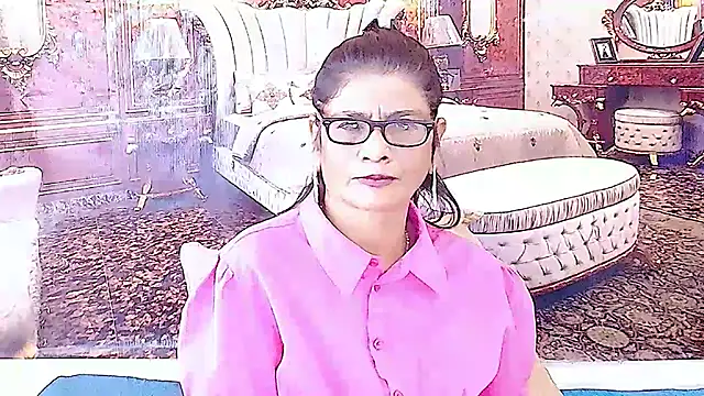 IndianAllure online show from 05/11/26, 06:04