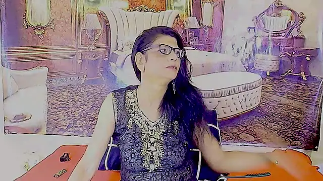 Snapshot of IndianAllure chatting on 03/19/26, 05:51 IndianAllure online show from 03/19/26, 05:51