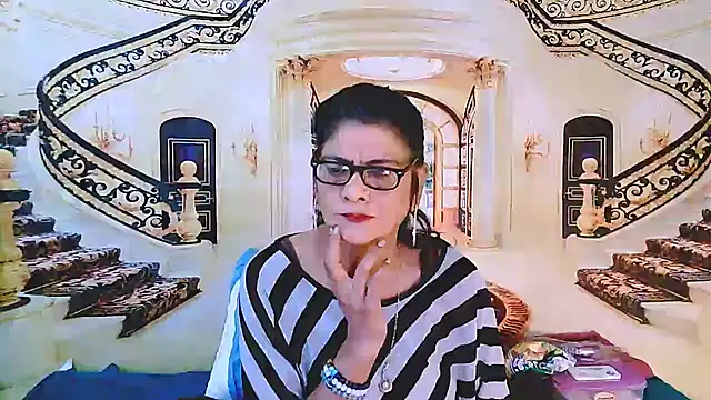 IndianAllure online show from 07/02/26, 05:57