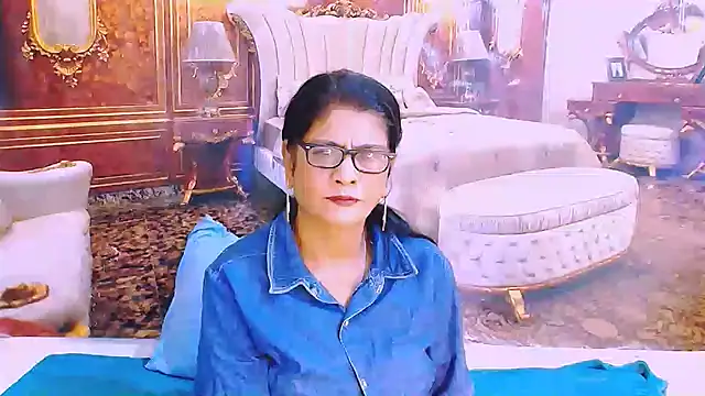 IndianAllure online show from 07/10/26, 05:40