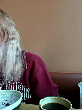 Frost foxy online show from 10/08/25, 02:35