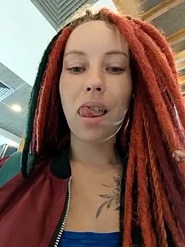 Frost foxy online show from 09/28/25, 02:40