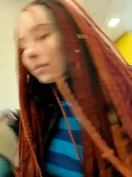 Frost foxy online show from 10/18/25, 02:24