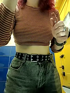 Frost foxy online show from 03/08/25, 05:17