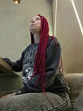 Frost foxy online show from 02/05/26, 03:13