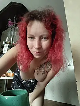 Frost foxy online show from 11/25/25, 04:24