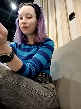 Frost foxy online show from 02/22/25, 08:40