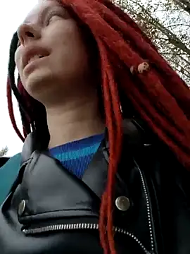 Frost foxy online show from 09/25/25, 02:17