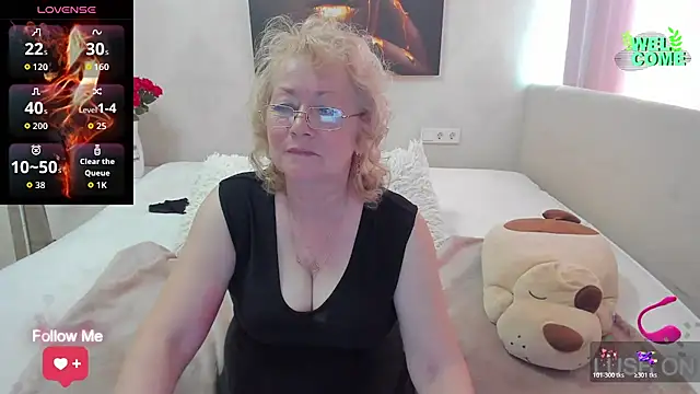 Snapshot of laylaroma chatting on 07/12/26, 06:36 laylaroma online show from 07/12/26, 06:36