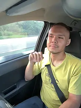 Snapshot of EllisZlatan chatting on 03/01/26, 11:49 EllisZlatan online show from 03/01/26, 11:49