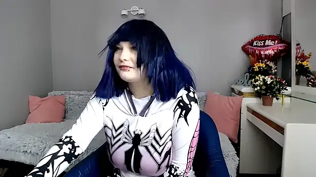 Snapshot of Estheri chatting on 02/03/26, 07:57 Estheri online show from 02/03/26, 07:57