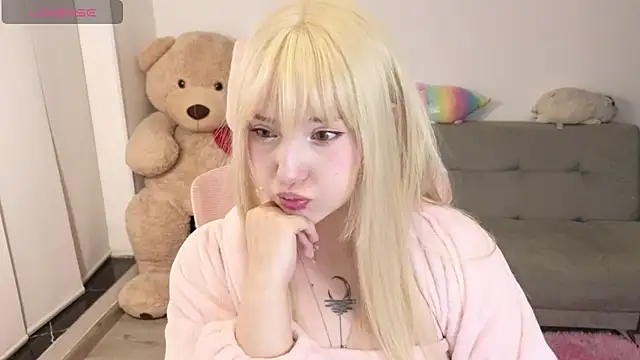 KuroChan420 online show from 06/04/26, 04:06