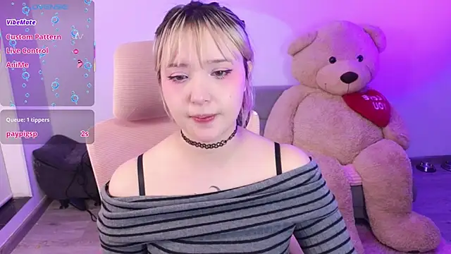 KuroChan420 online show from 03/20/26, 02:34