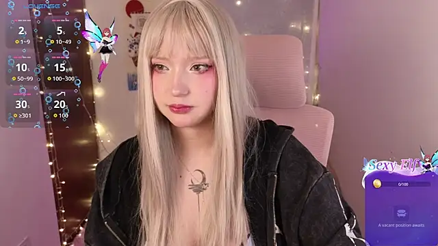 Snapshot of KuroChan420 chatting on 12/16/25, 12:37 KuroChan420 online show from 12/16/25, 12:37