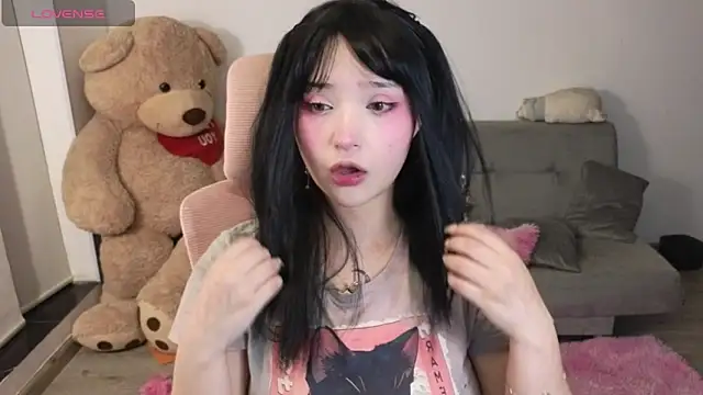 KuroChan420 online show from 05/06/26, 02:59