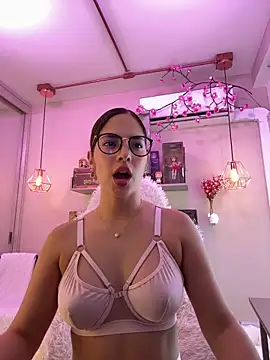 Zoe Bae online show from 03/10/26, 09:19