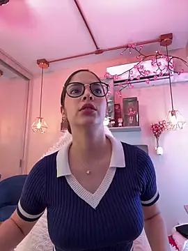 Zoe Bae online show from 03/10/26, 12:14