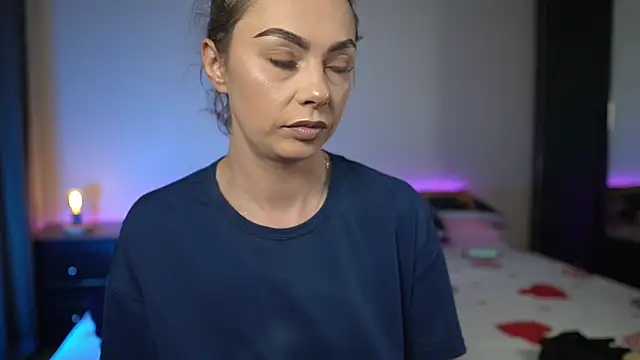 Snapshot of TiffanyPierce chatting on 12/01/25, 09:15 TiffanyPierce online show from 12/01/25, 09:15