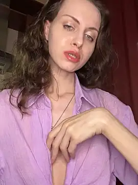 MissAnuta online show from 05/17/26, 03:56