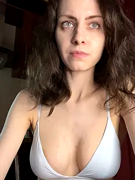 MissAnuta online show from 11/15/25, 02:26