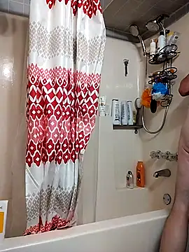 Snapshot of jjdirty6996 chatting on 10/26/25, 11:32 jjdirty6996 online show from 10/26/25, 11:32