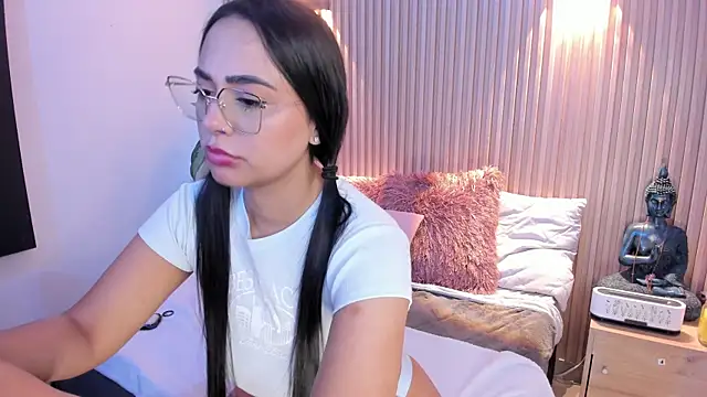 AMELIE xx online show from 09/17/25, 12:18