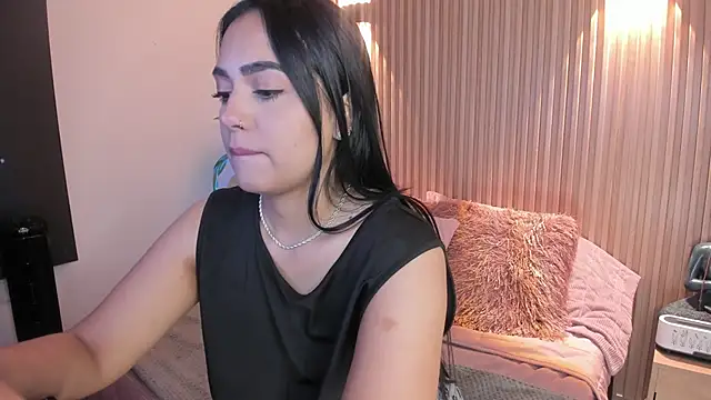 AMELIE xx online show from 11/05/25, 12:19