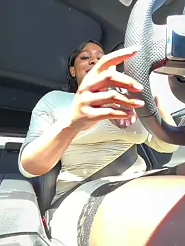 Belle    online show from 03/28/26, 03:24