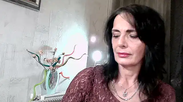 DreamMarianna online show from 11/16/25, 10:02