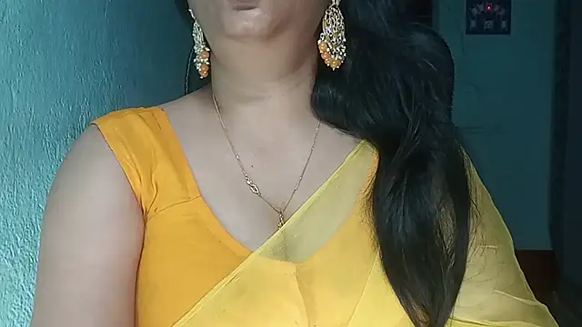 Snapshot of YourModhu chatting on 04/19/26, 05:58 YourModhu online show from 04/19/26, 05:58
