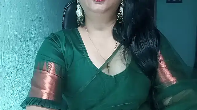 Snapshot of YourModhu chatting on 04/18/26, 05:48 YourModhu online show from 04/18/26, 05:48