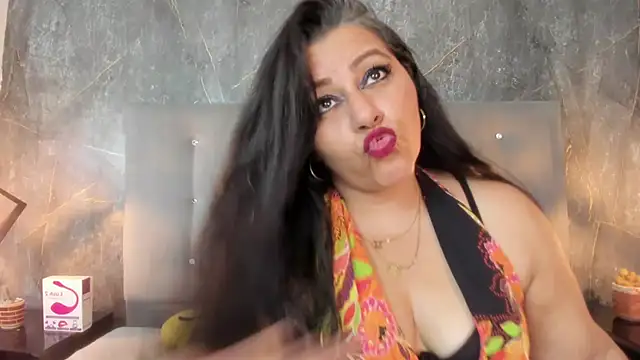 Snapshot of SexxyPamela chatting on 05/27/26, 07:54 SexxyPamela online show from 05/27/26, 07:54