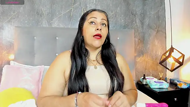 SexxyPamela online show from 11/28/25, 08:09